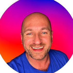 Meet your Posher, Adam